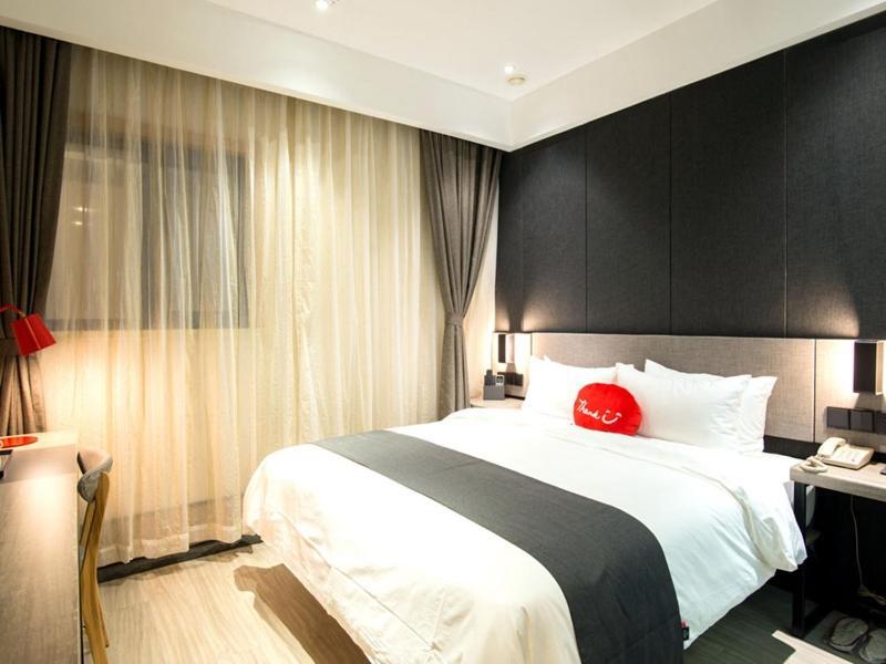 Thank Inn Plus Hotel Shandong Qingdao Olympic Sailing May 4Th Square Exterior foto